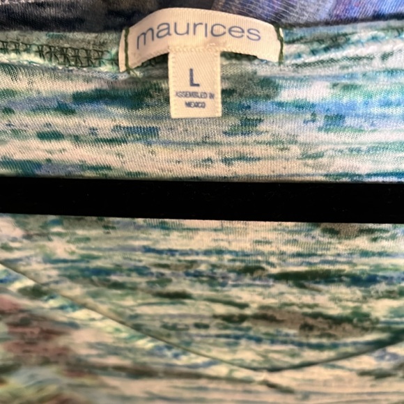 Two 4 1 Size Large Lightweight Tee Shirts NWOT - Picture 3 of 6
